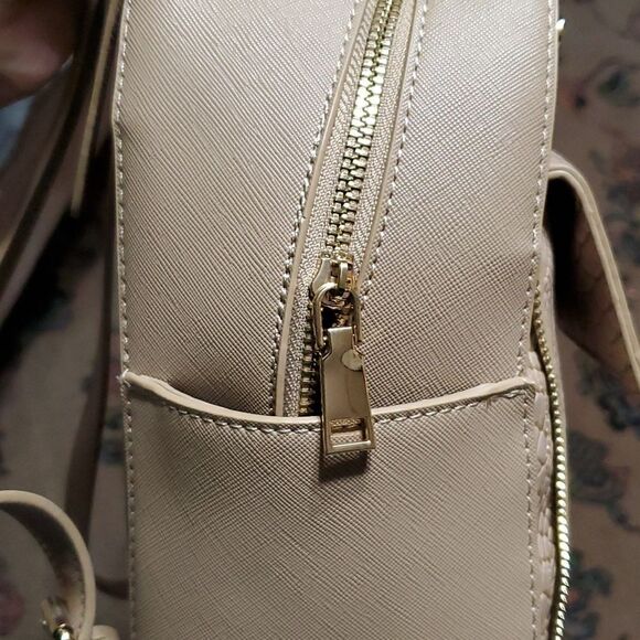 TRENDY oyster pinkish snakeskin PUFFER VEGAN MINI BACKPACK - Picture 5 of 11